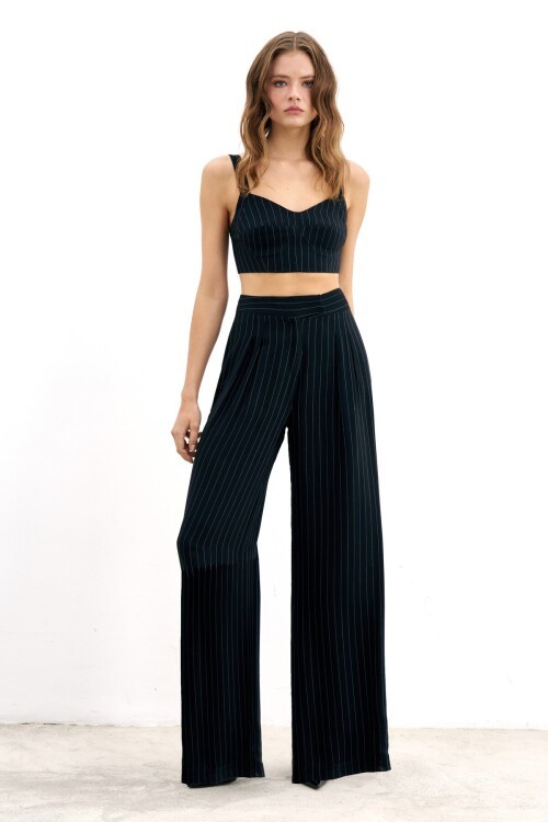 MAGNET PANTS