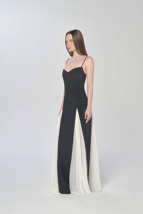 PILLAR DRESS